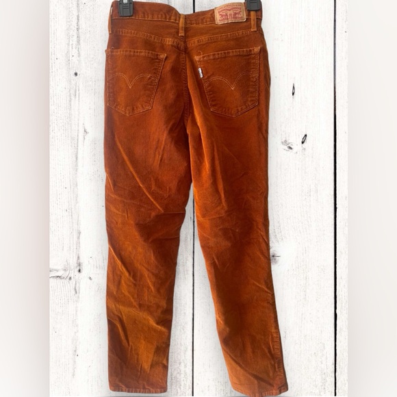 Levi's Wmns 724 High Rise Straight Crop Corduroy Sz 24 Jeans Pants Pumpkin Spice - Picture 4 of 9